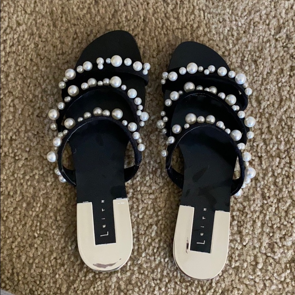 Leith pearl sandals